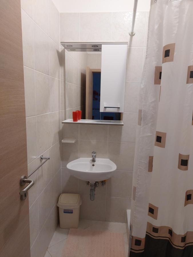 Soba Ana Hotel Đảo Đảo Cres Ngoại thất bức ảnh